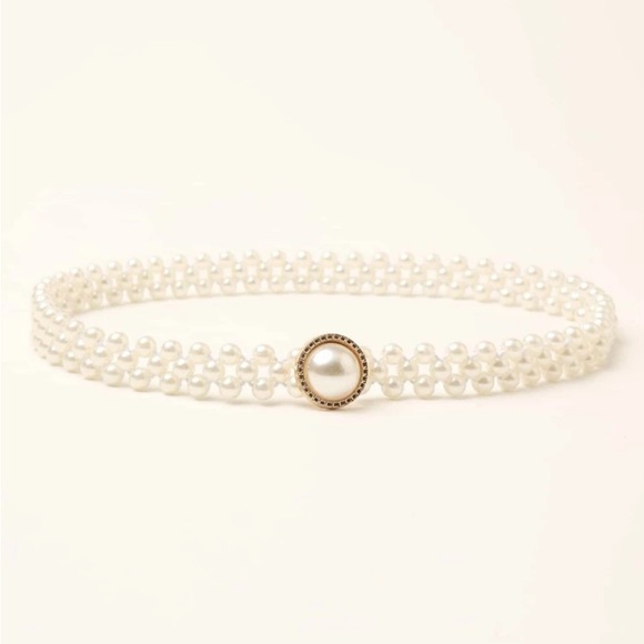Boutique Accessories - NEW| Faux Pearl Wedding Belt